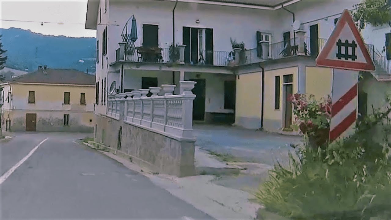 Passaggio a livello Montechiaro - Denice (AL) #passaggioalivello #levelcrossing #montechiaro