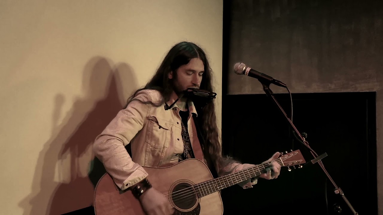 Trubaduuri Mark Tuomela - Heart Of Gold (Acoustic Cover) Live at Pub Waski