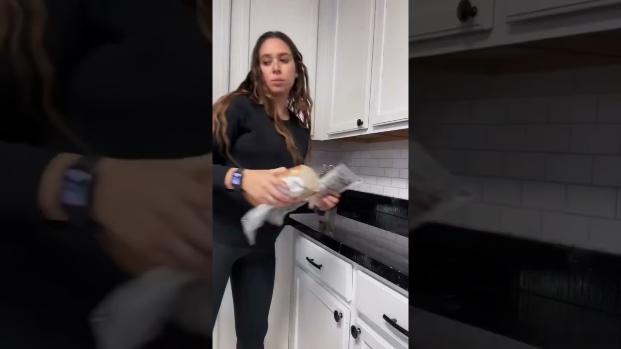 Merry Christmas!!!!!  #cleaningmotivation  christmas 2022 | post Christmas cleaning | mom life