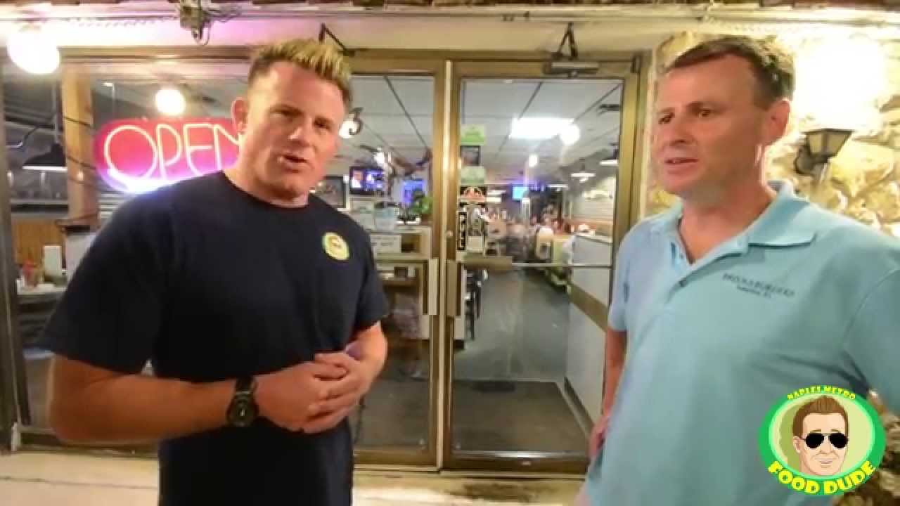 Brooks Burgers in Naples Florida
