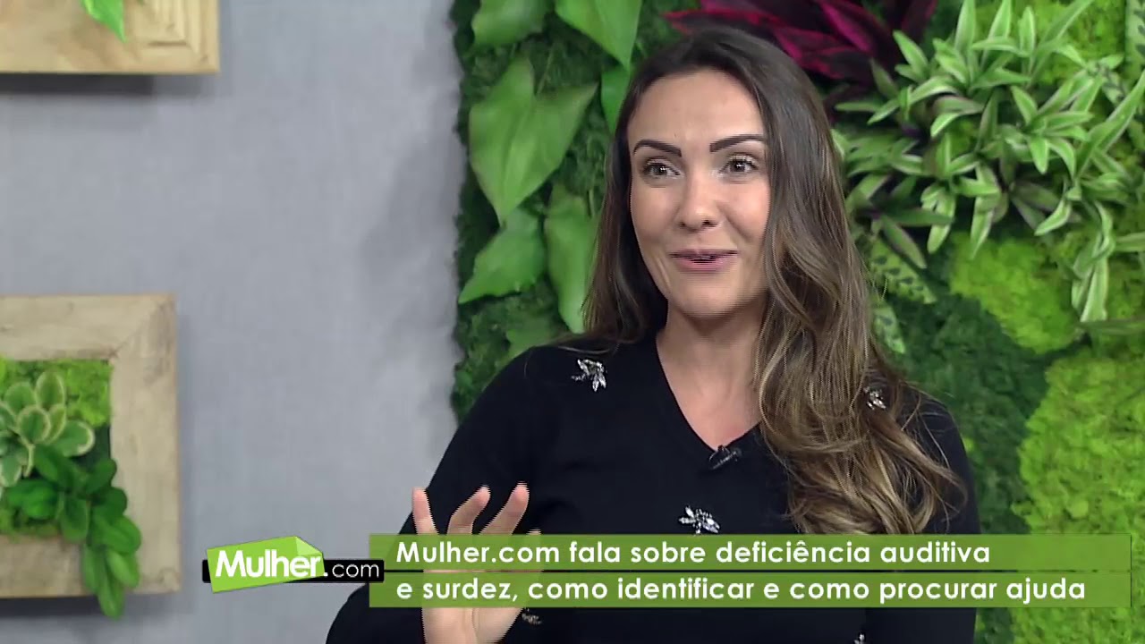 Diferen&ccedil;a entre defici&ecirc;ncia auditiva e surdez - Berenice e Nat&aacute;lia - 24/07/2018 - Bloco 01