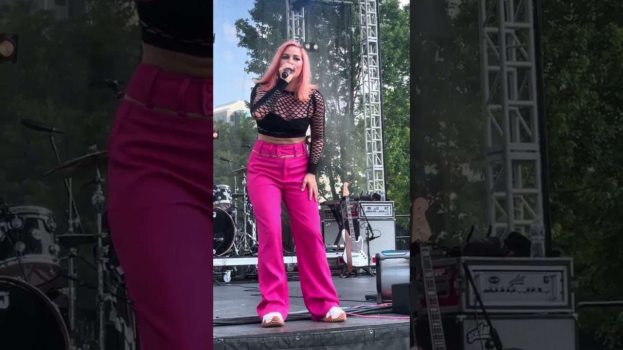 Almost There - @cassadeepope  (Live @ Nashville Pride)