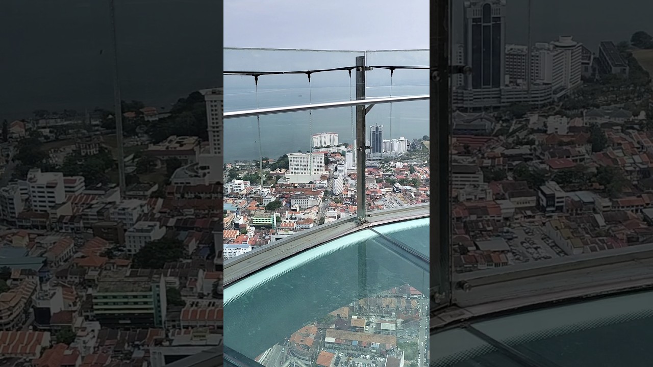 マレーシア　ペナン島　ジョージタウン　ザ・トップ・ペナン　コムタ・レインボー・スカイウォークにて　2024/2/21　②