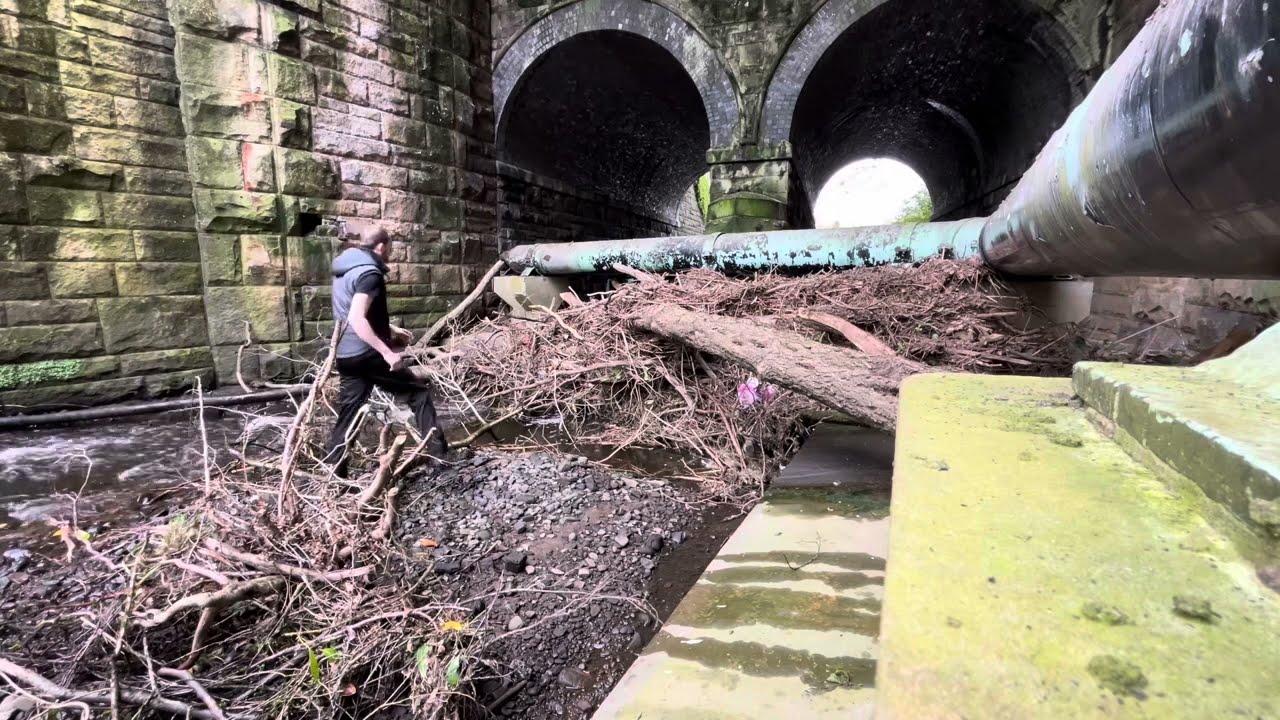 40 minutes clearing the worst river blockage I’ve seen