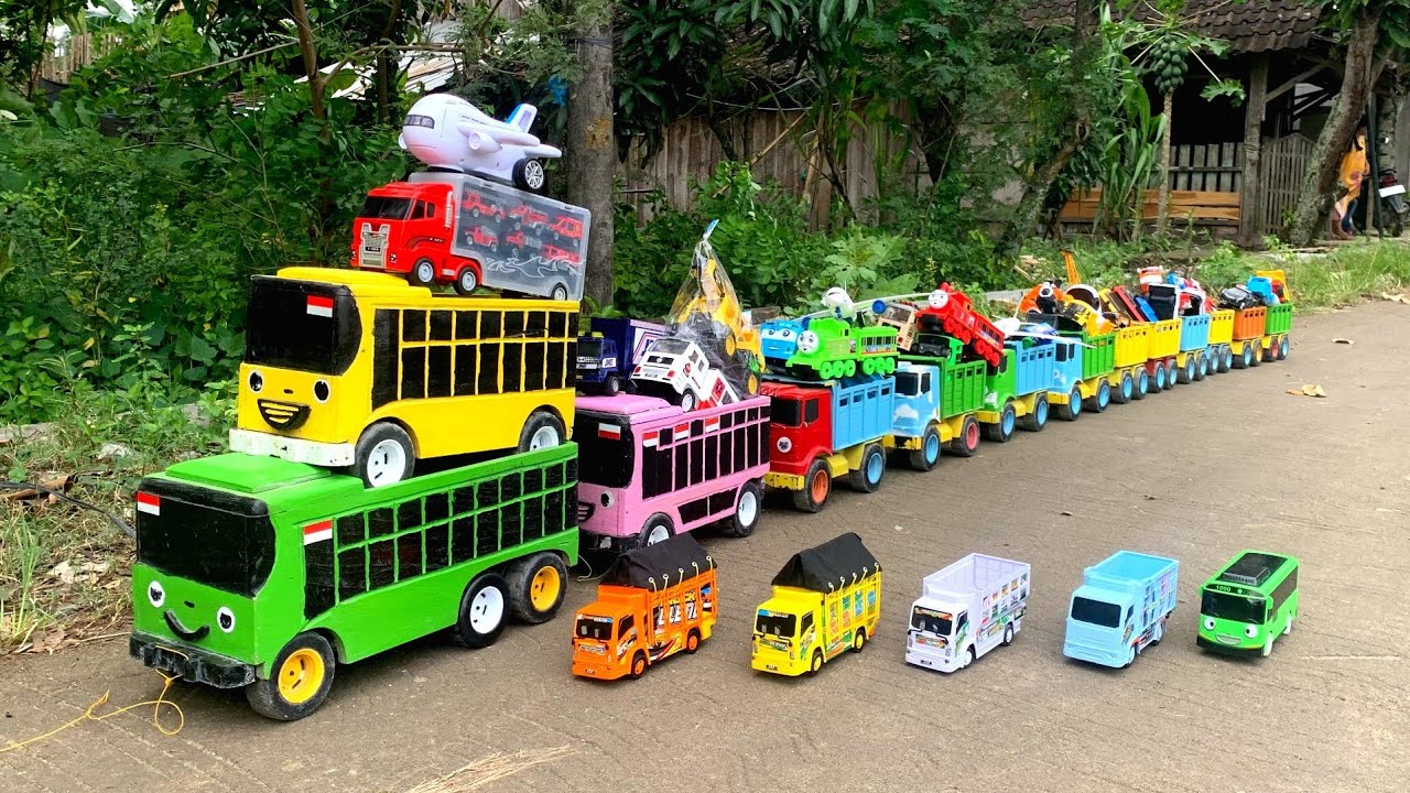 WADIDAW !! Mobil Truk Tronton Panjang Bongkar Mainan Mobil Mobilan Truk Molen, Truk Mixer, Excavator