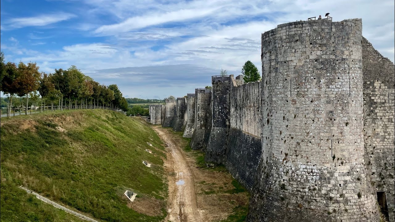My Return to Paris  - Part 2: Visit Provins