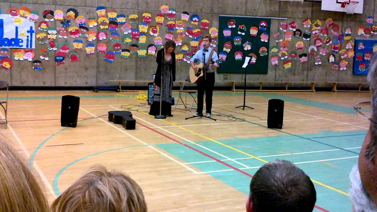 Pumped up kicks - Emily Hannigan & Bjorn Kreil