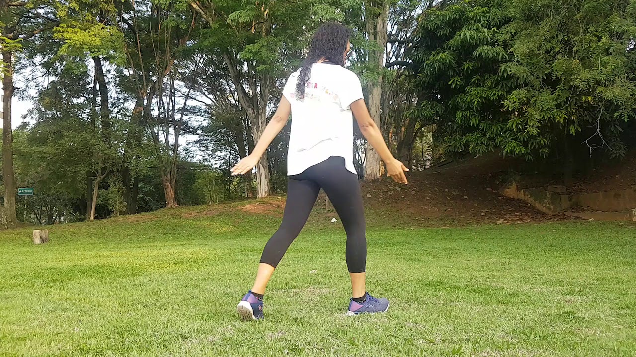 Dan&ccedil;a Circular Contempor&acirc;nea: 