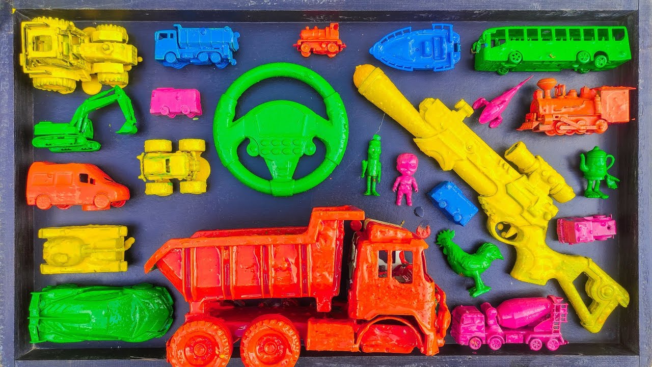 Membersihkan Mainan Mobil Balap, Truk Molen, Kereta Api, Excavator, Tank Baja, Speed Boat, Pesawat