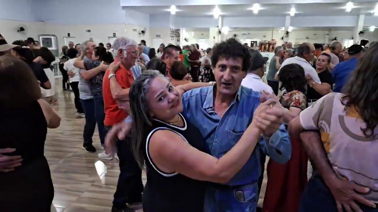 Quinta feira no clube do Centro em Itapejara do Oeste Paraná(com marcos e margarida)