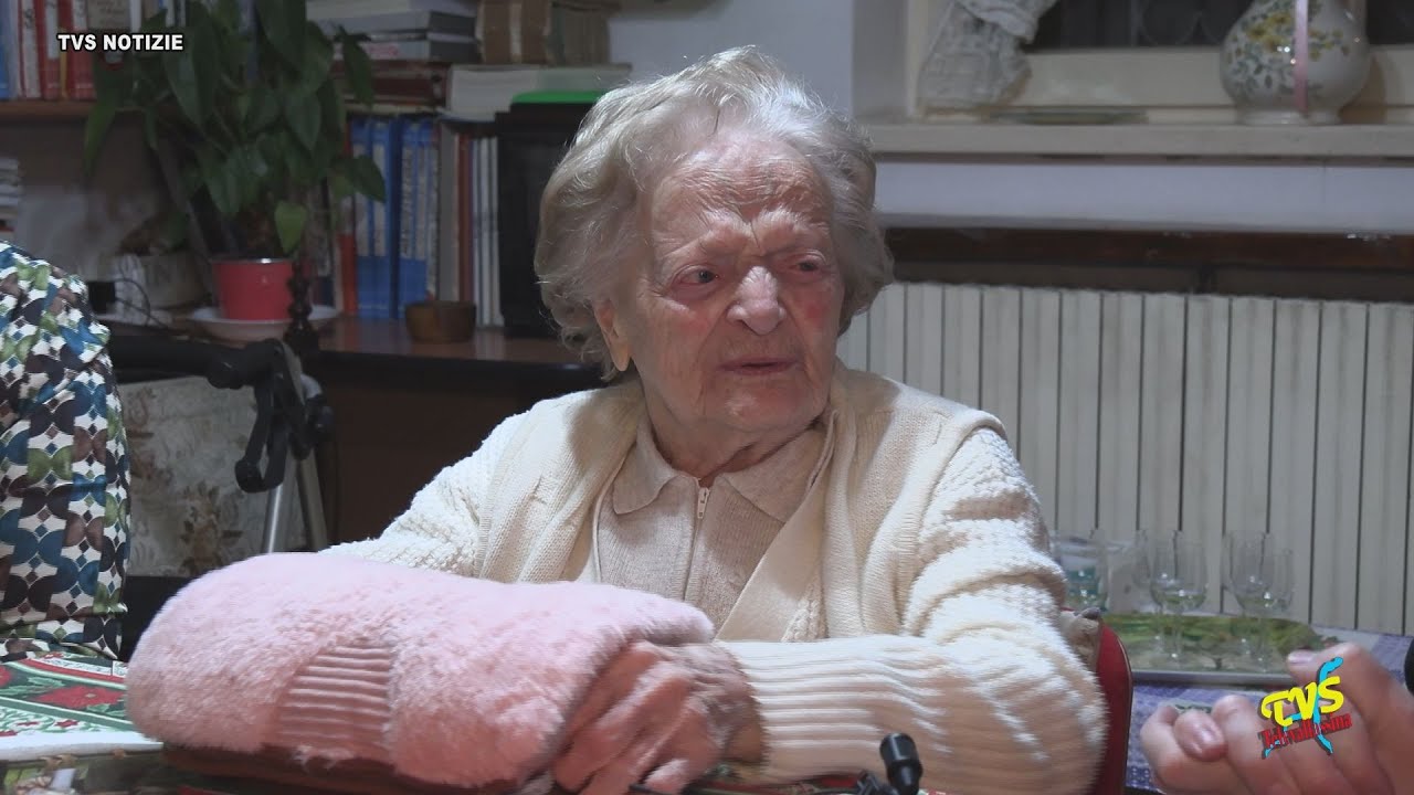 Valbrona - La maestra Rita Vicini compie 100 anni