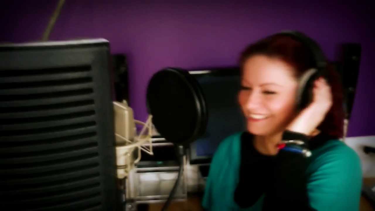 Adele - Rolling In The Deep (Cover by Maja Konarska & Rogol)