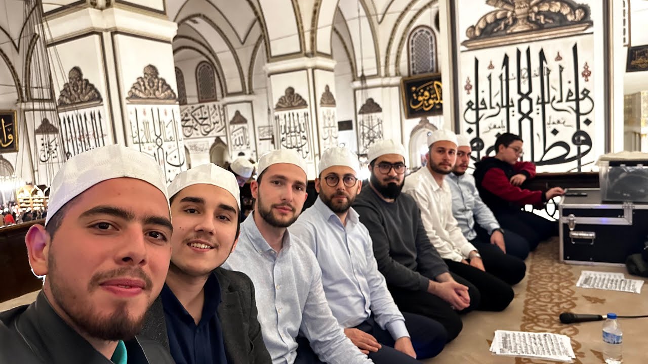 BURSA ULU CAMİİNDE MÜKEMMEL ENDERUN USULÜ TERAVİH İLAHİLERİ