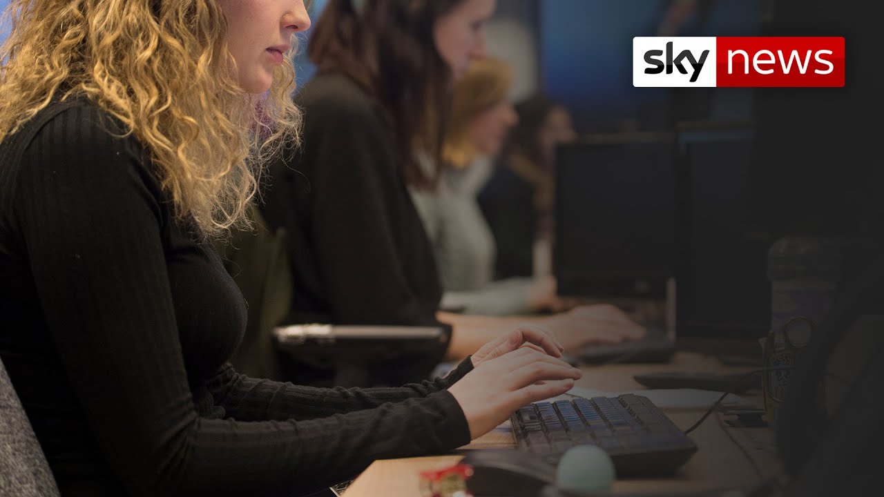 &pound;1,000 bonus for employers