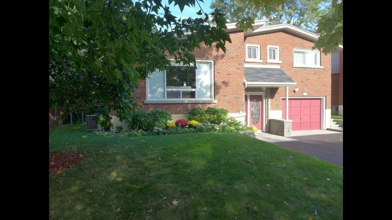 1703 Gage Crescent Ottawa 4 Bedroom Side Split w Oversize Garage