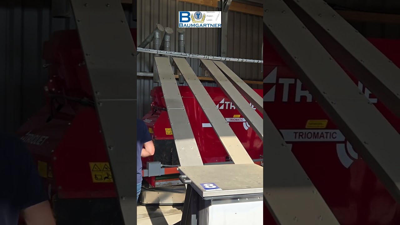 TRIOLIET TRIOMATIC WB mit Akku selbstfahrender Fütterungsroboter