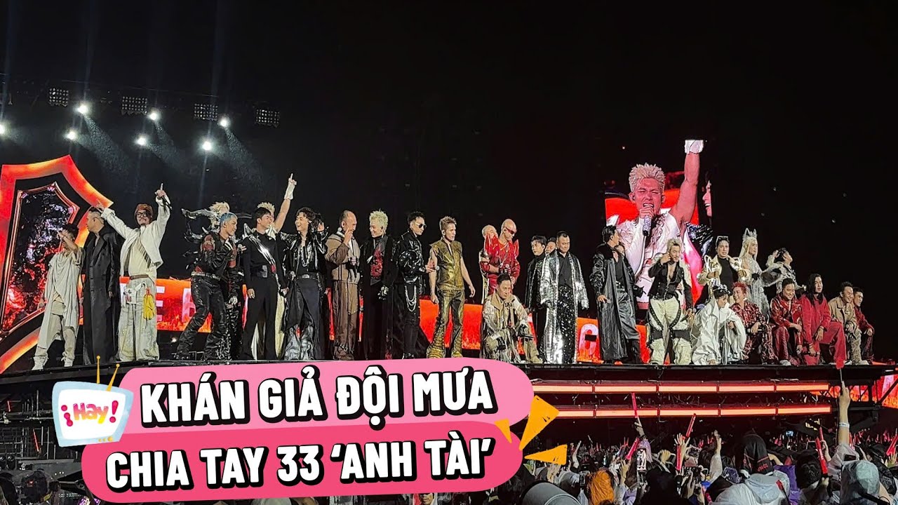 Khán giả đội mưa chia tay 33 