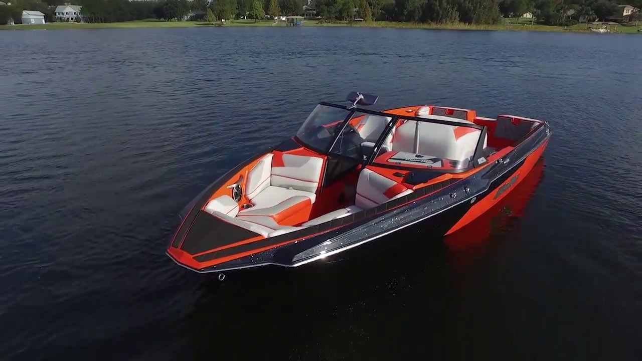 2017 Boat Buyers Guide - Malibu Response TXi