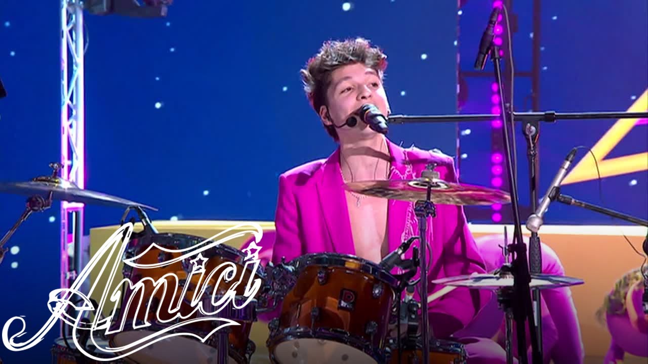 Amici 21 - Luigi - Splendido splendente