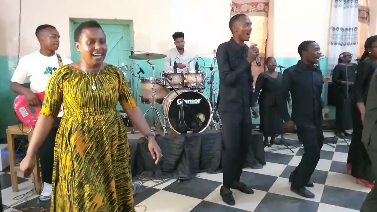 Iyunga Moravian Sunday Service by @MAOMBI CHOIR #MAISHA YALIYO IMANI