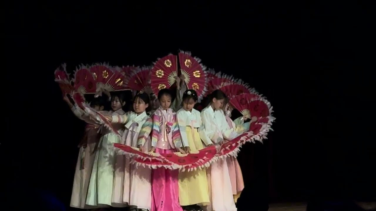 2026 Seollal Performance_Fan dance