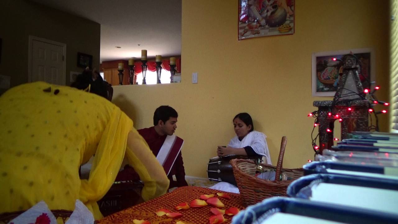 Home Kirtan with Shri Murlika Ji & Shri Radhikesh Ji in  Union City, CA - Part 1