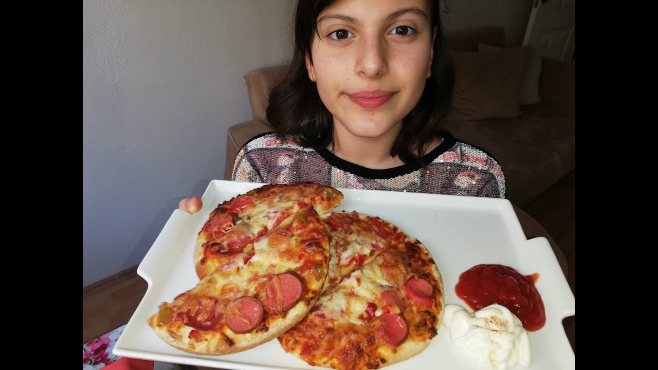 PİZZA MUKBANG | SORU- CEVAP | HESABIM &Ccedil;ALINDI