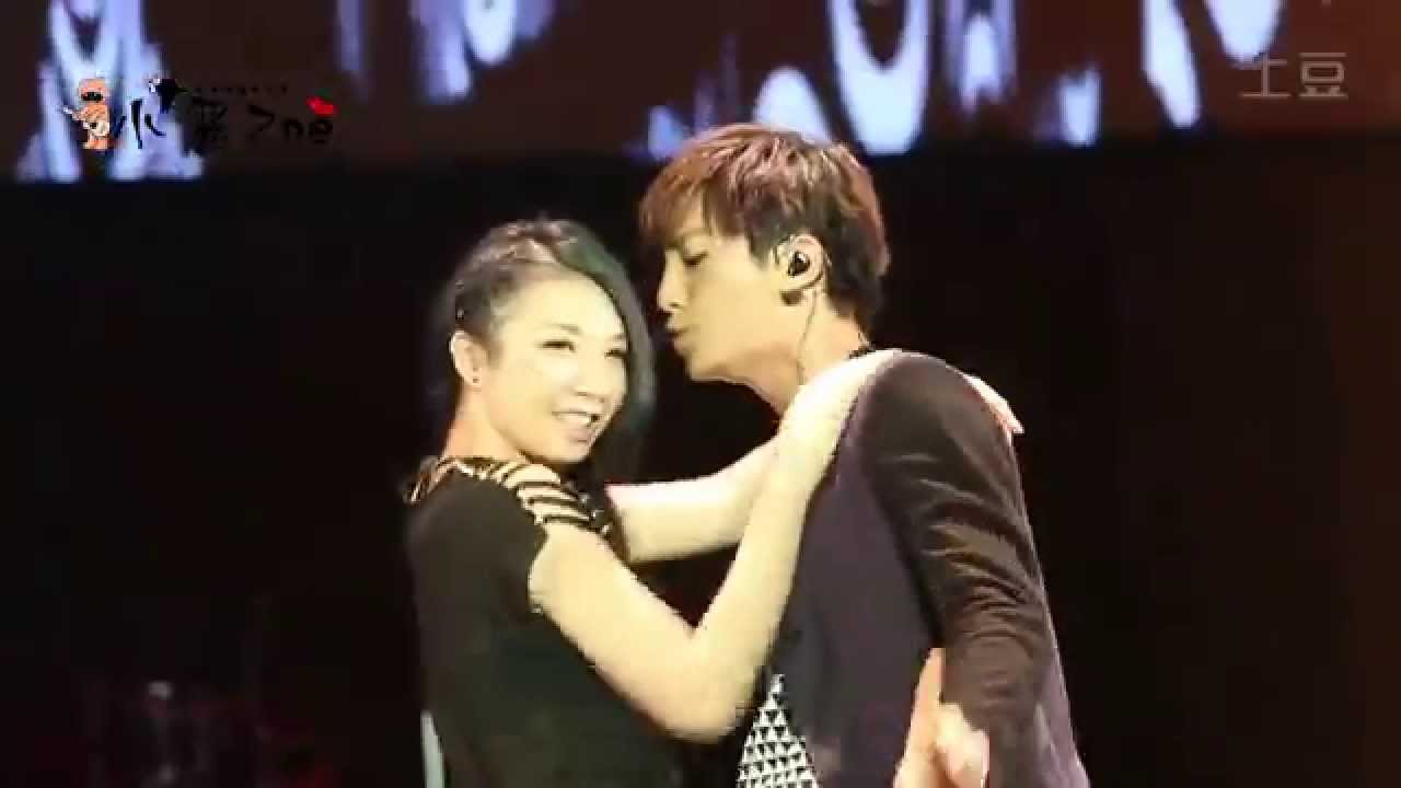 [20140706] Aaron Yan 炎亞綸 'No Cut' dance performance @ 王功漁火節
