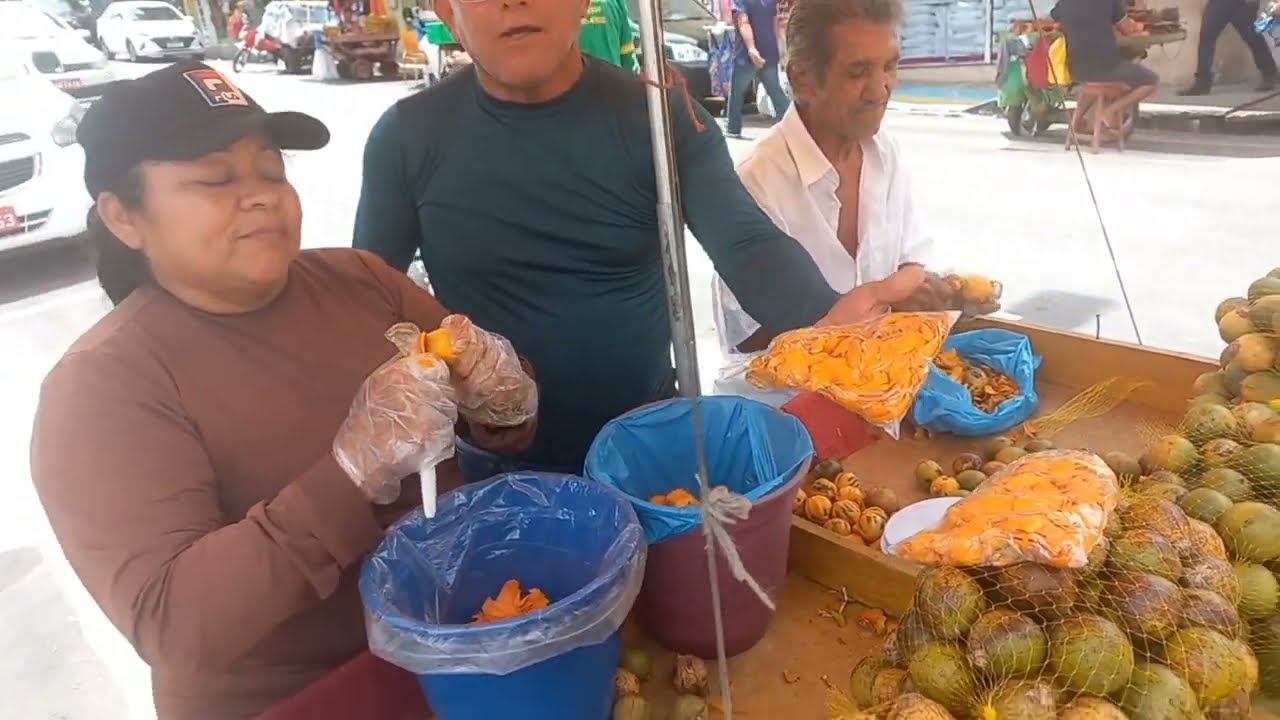 Mercado Municipal / Feira da Manaus Moderna  Peixes Regionais da Amazônia.