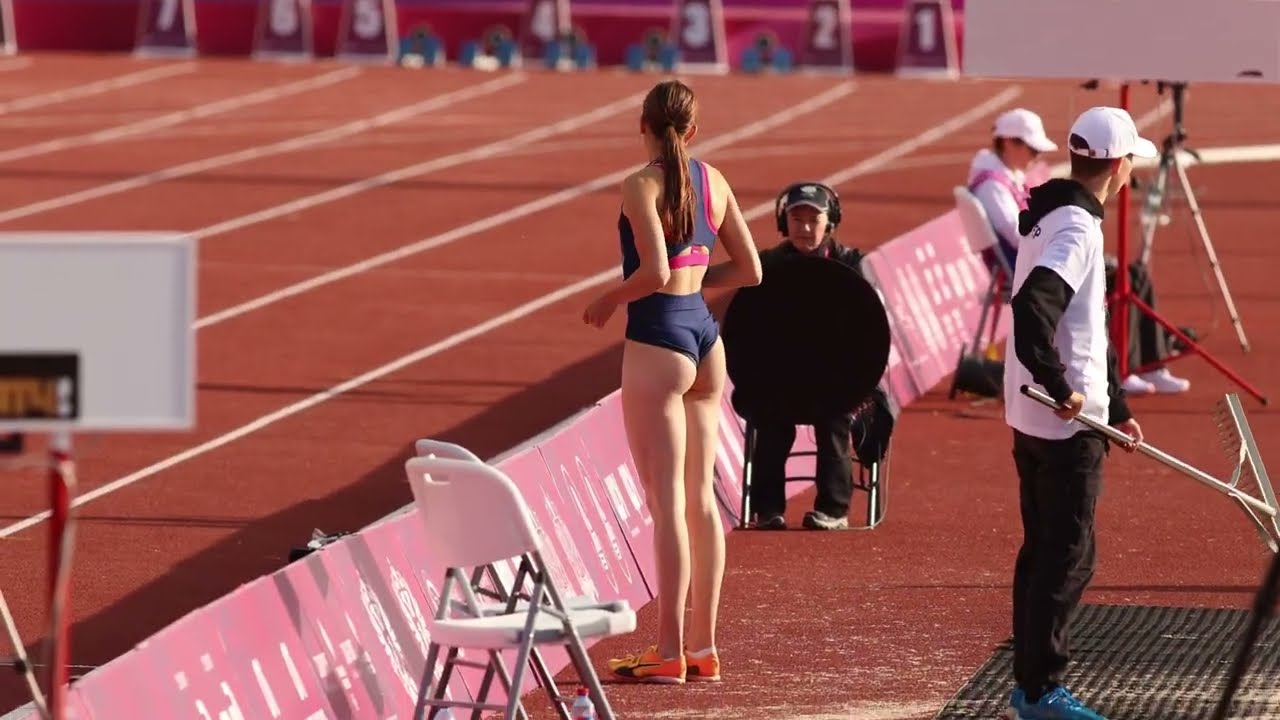 LONG JUMP QUALIFICATION MARIA PRIVALOVA VIOLETA RAZBEYKO TAISIA DMITRIEVA