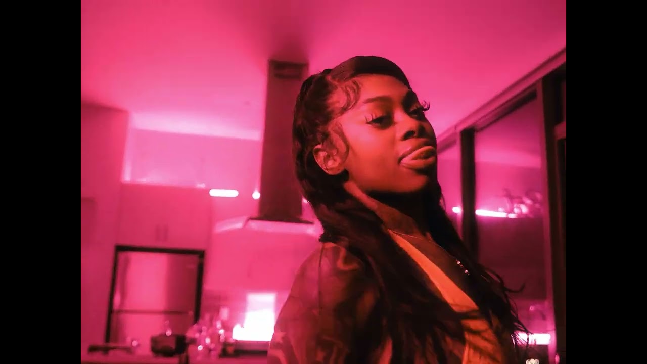 Mall Money - She Hate Home (Official Video)