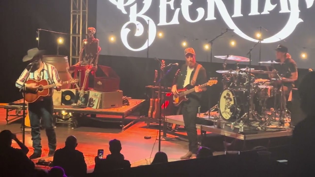 Chayce Beckham - Old Fashioned - Live at Town Ballroom in Buffalo, NY on 1/22/26