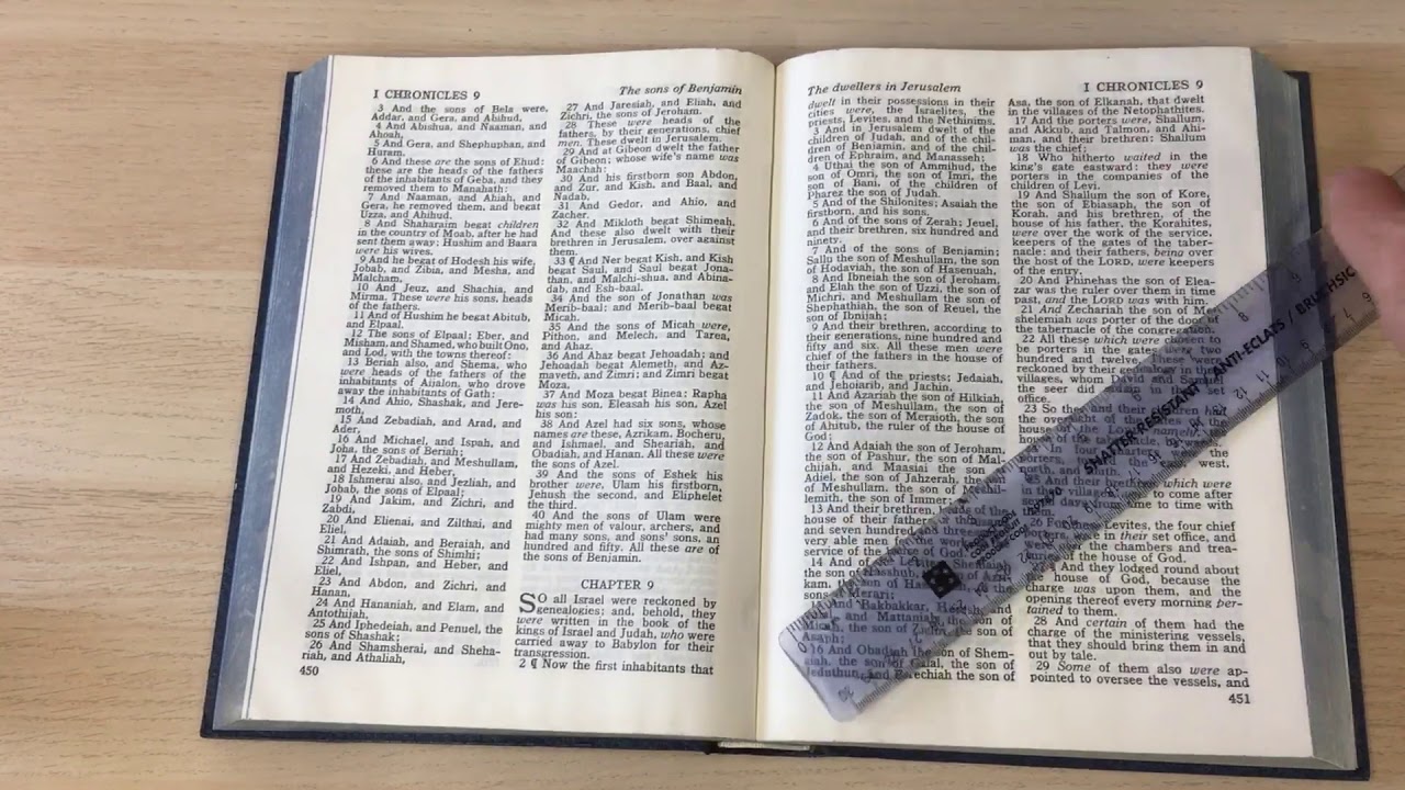 Bible Review: An Older Large Print Bible from Eyre & Spottiswoode