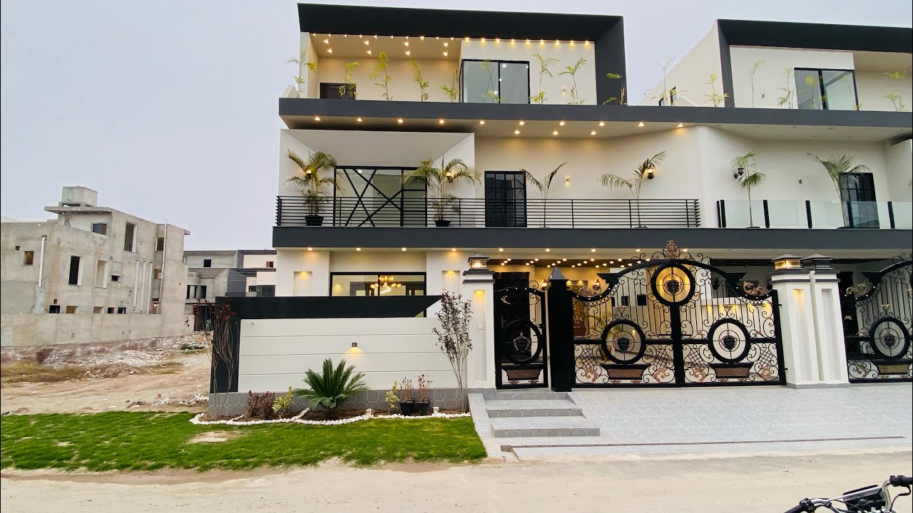 10 Marla Luxury Ultra Modren Brand New House For Sale In Buch Executive Villas Multan