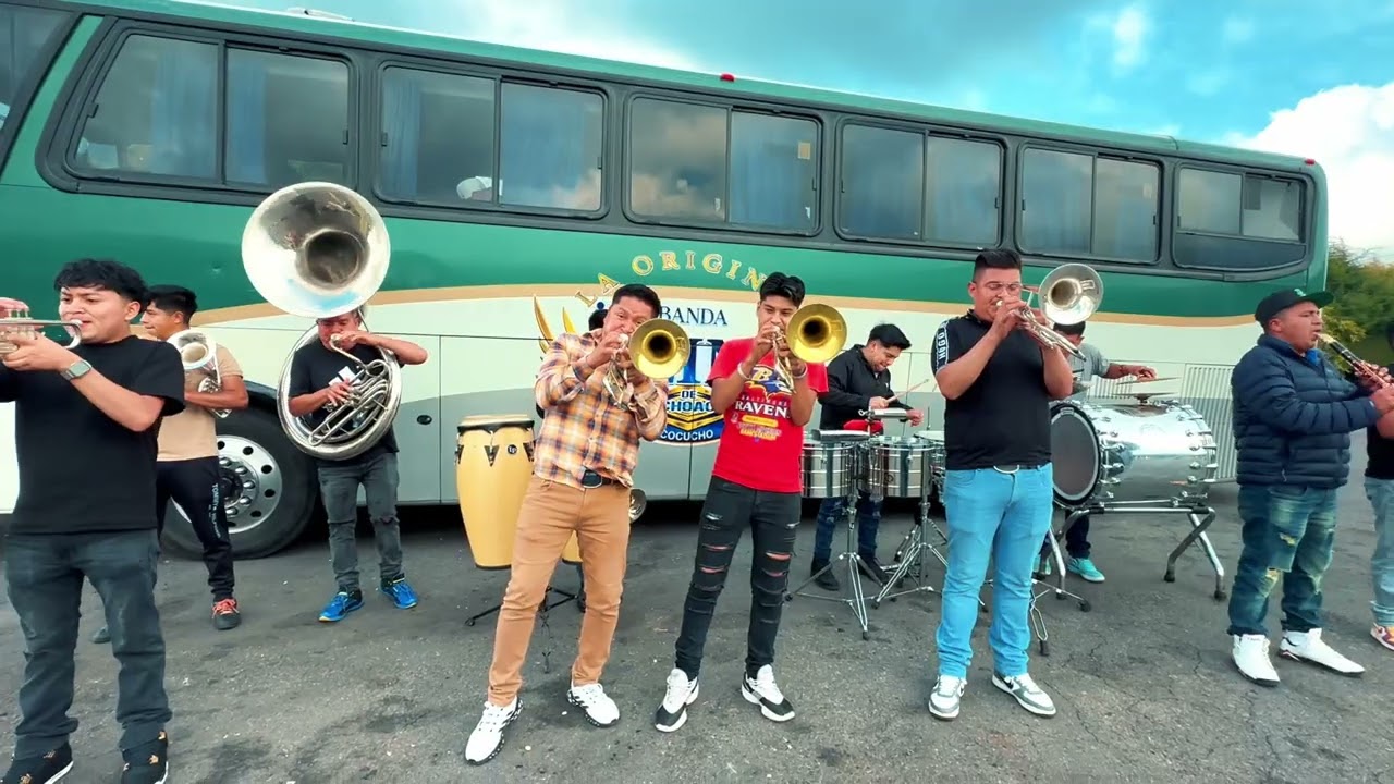 La Pirekua Michoacana, La Original Banda Reina de Michoacan, Música de viento (Marco Antonio Solís)