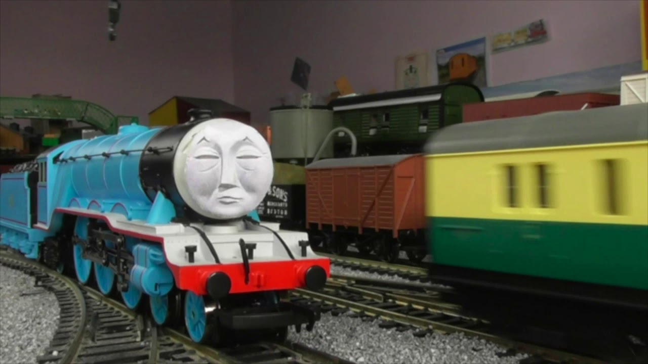 HORNBY/BACHMANN Gordon Takes A Dip GC