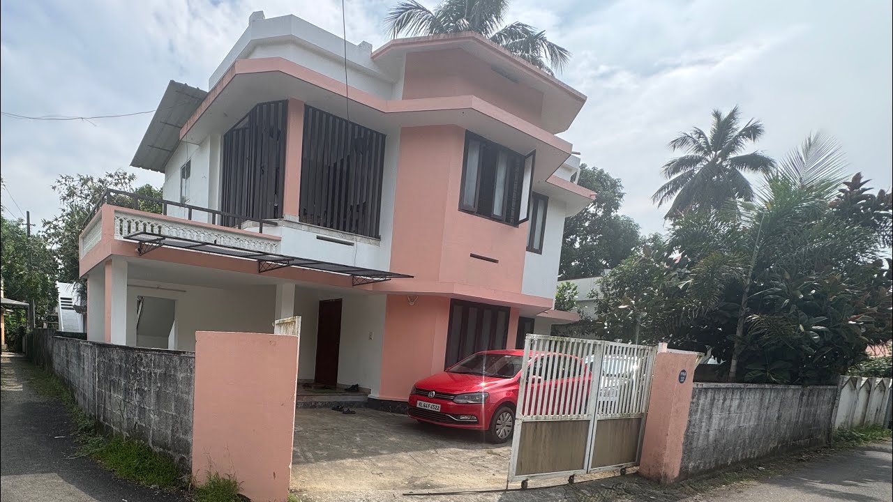 Used House for Sale/Rent near Kalamassery, Ernakulam | 7 Cent, 1600 Sqft, 3 BHK | Very Urgent Sale