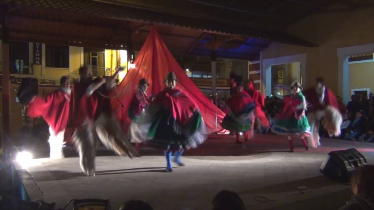 CHAKANA ECUADOR Toros de Pueblo (Plaza Alfaro de Riobamba)