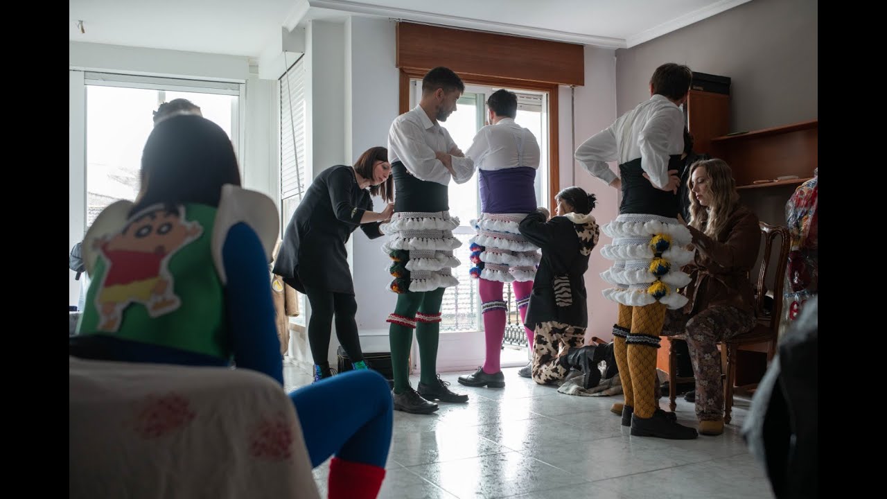 La lluvia no hunde el Martes de Entroido en Verín