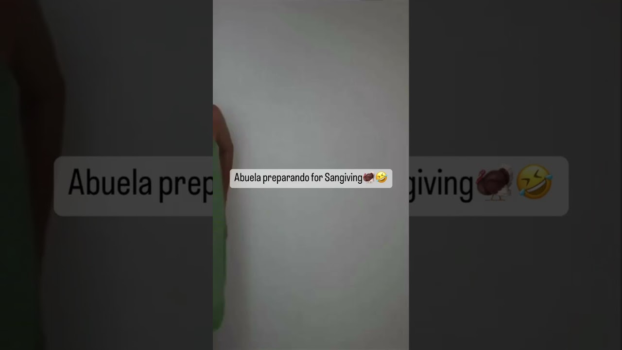 Abuela preparando for Sangiving🦃🤣 (Tag Someone) #linettestorybook #latino #hispanic #latina
