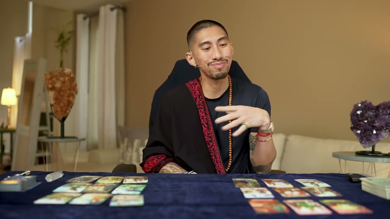 Aquarius ♒️ WOW! Never Have I Seen A Reading Like This Before! 🔮 March 21-31 Tarot Reading