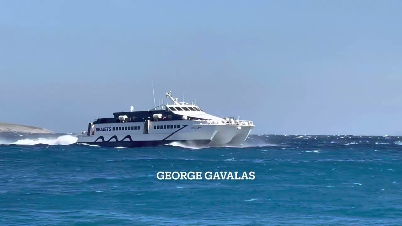 Το Sifnos Jet δίνει μάχη με τα κύματα στην Φολέγανδρο | 24-03-2022 #folegandros #seajets