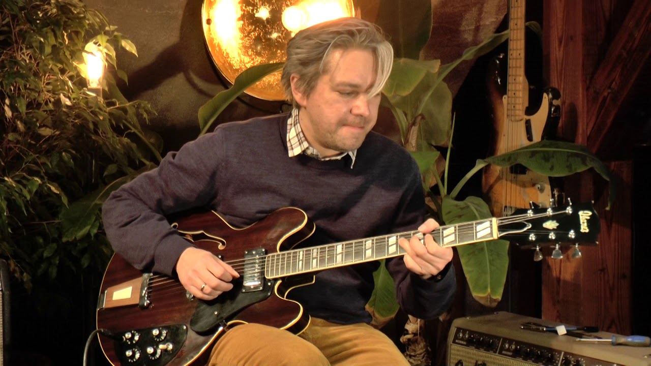 Ibanez Model 2390 from 1975 presented by Vintage Guitar Oldenburg and Tobias Hoffmann