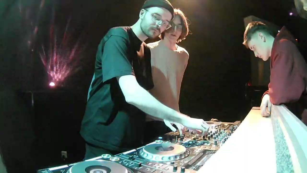 CHROMIK B2B CYREX - Live from Prague // TECHNO DJ SET // 08/02/25