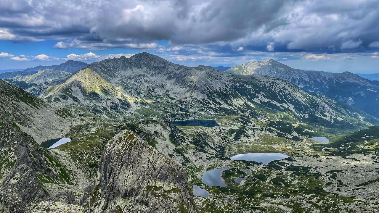Drumeție Poiana Pelegii - Lacul Bucura - Vârful Judele - Circuitul lacurilor - Munții Retezat