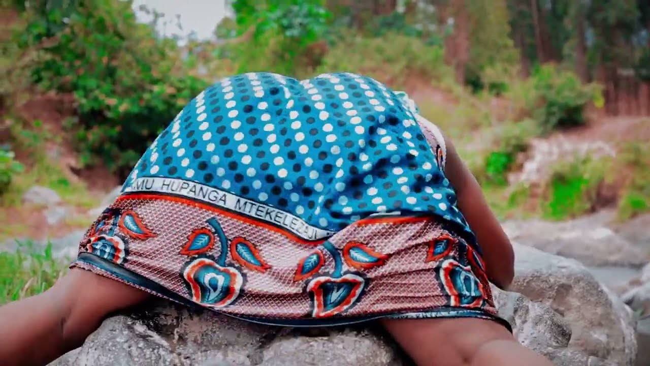 Pengo MC - Kwani Vipi & 0621497570  (Official Music Video)