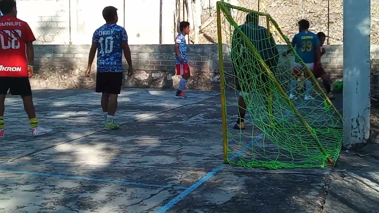 Agua Escondida oaxaca asi de  caliente se pueso el encuntro  de  futbol  la Luz vs tecoyame  2026