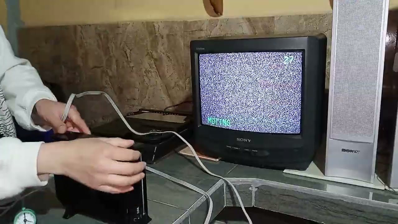 Odisea en Nintendo Wii On Sony Trinitron KV-14R20 and Sony Wega 