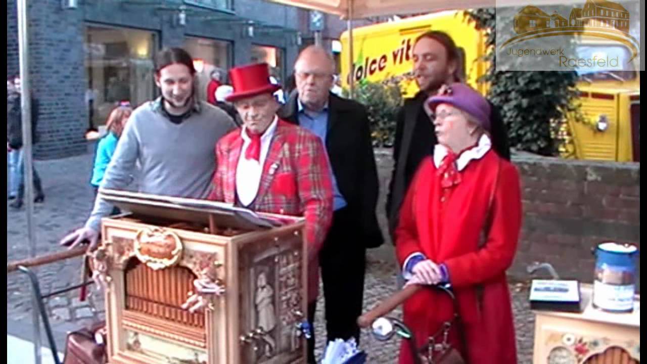Kappesmarkt Raesfeld 2011 - Die Drehorgel spielt 