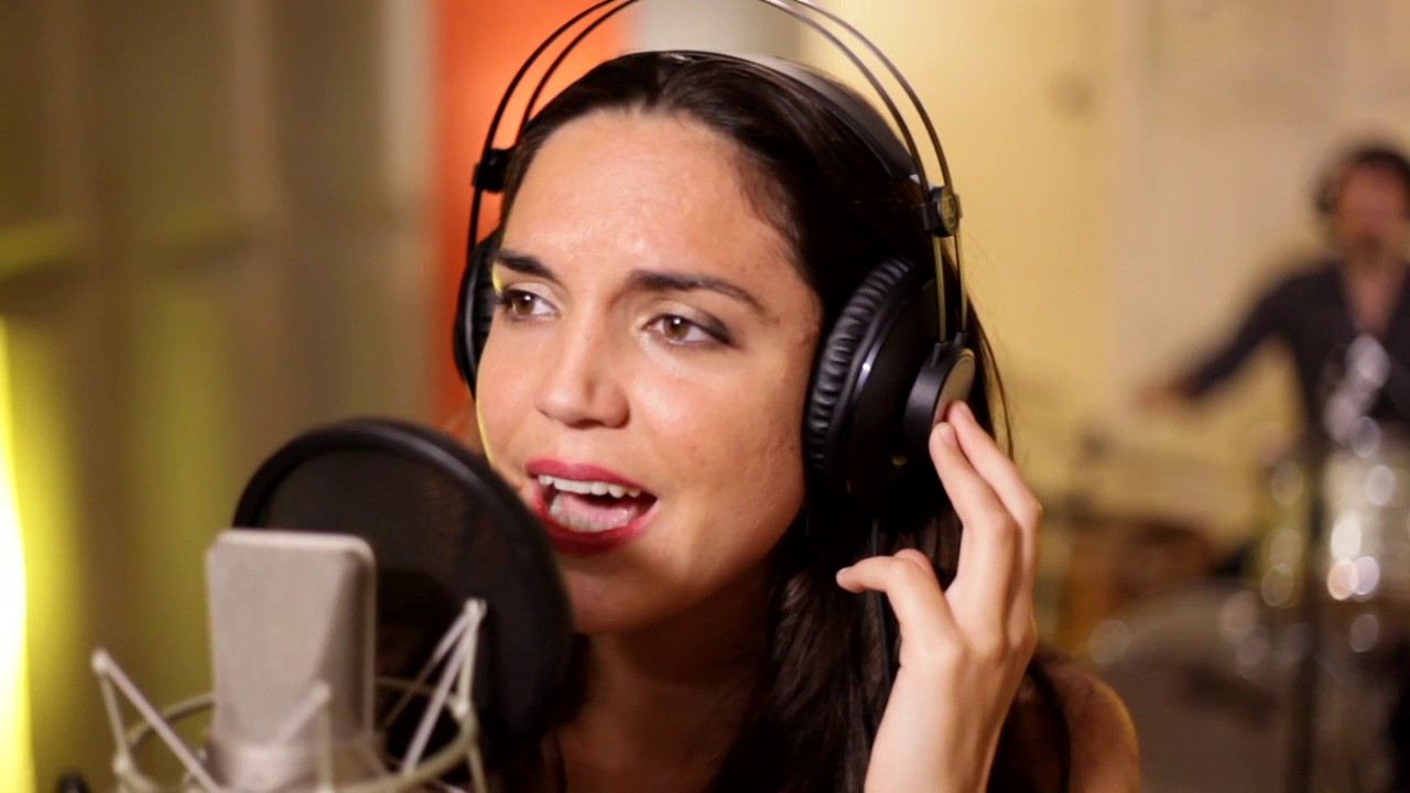 Negra Presuntuosa - Proyecto Laura Morillo